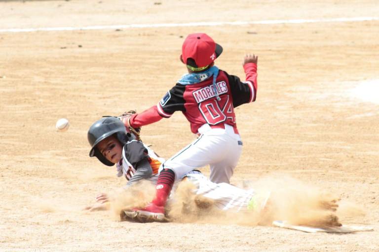 Cerveceros-Sonora inicia apaleando en el Mazatlán Baseball Tournament