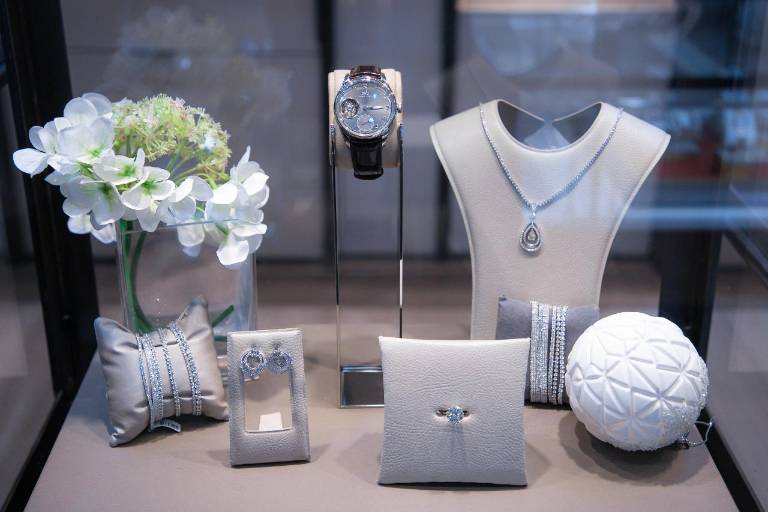 Consiente Joyería Mario Ramos a sus clientes con colecciones especiales