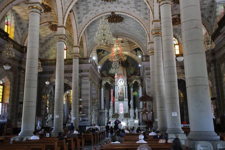 Desde este martes se festejará a la patrona de todos los devotos del sur de Sinaloa en Catedral