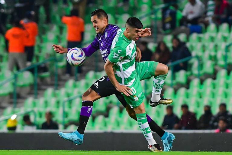 Santos Laguna hace respetar su casa y deja fuera a Mazatlán FC