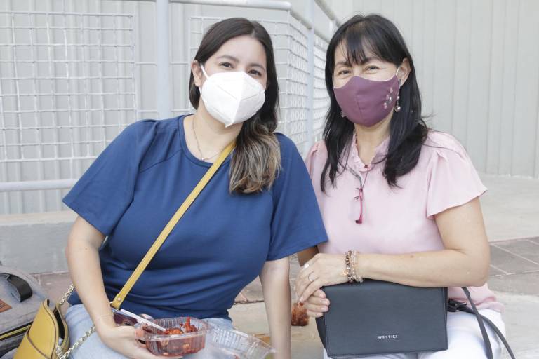 Brindan armonías al aire libre