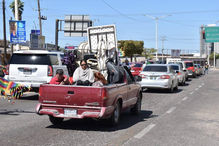 Aumenta arribo de visitantes a las playas de Navolato