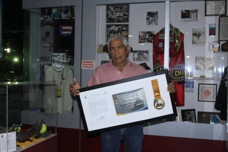 El deporte o el alcohol, la lucha más difícil de Celso Olivas