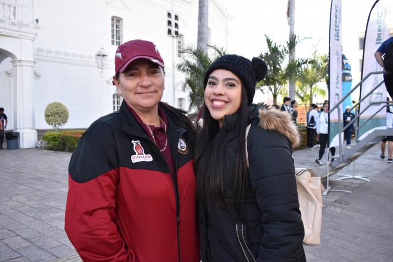 ‘Corren por Amor’ en Maratón Internacional de Culiacán