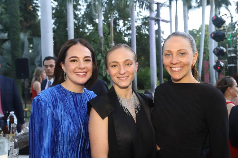 Celebran María Fernanda Clouthier y Guillermo Tejeda su unión en el Jardín Botánico