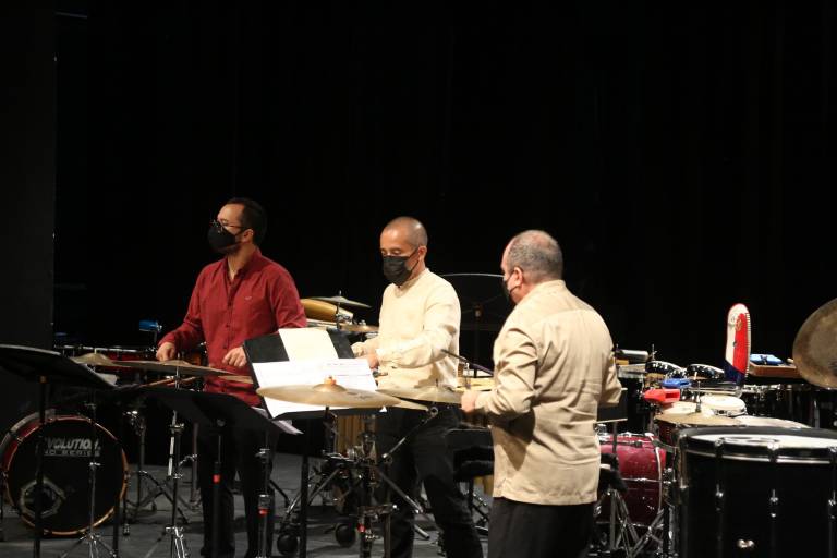 Disfrutan ‘Obras de concurso’ con SAFA Ensamble de Percusiones