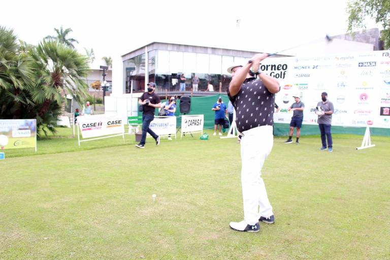 Realizan torneo de golf ‘Juntos por el hambre’