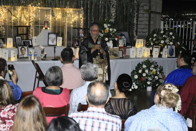 Honra comunidad japonesa a sus antepasados con el tradicional Festival Obon