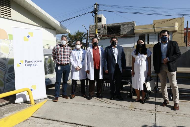 Fundación Coppel dona mobiliario al Hospital General de Culiacán