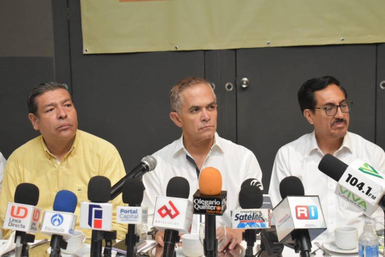 PAS y MC son bienvenidos a la alianza ‘Va por México’, asegura Mancera