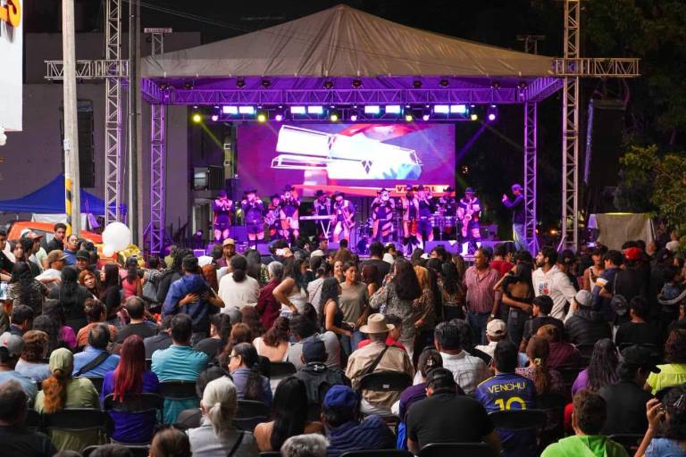 Carnes Selectas Nayarit entrega camioneta en la apertura #25 Rey Nayar y premia a ganadores del sorteo La Parrillada Más Padre