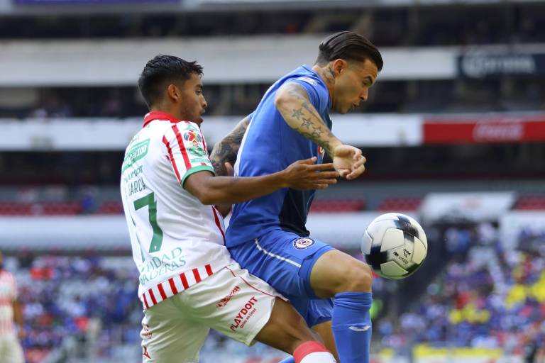 Cruz Azul avanza a la liguilla tras derrotar en penaltis al Necaxa