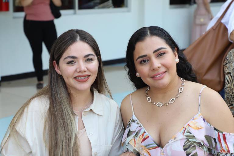 Colegio Andes y Bachillerato Anáhuac celebra con misa a la mujer más especial de la familia