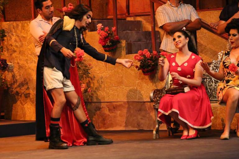 Disfruta el público la ópera Elixir de amor
