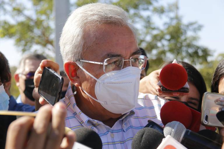 Rocha Moya afirma que en Sinaloa han bajado las desapariciones de mujeres y feminicidios