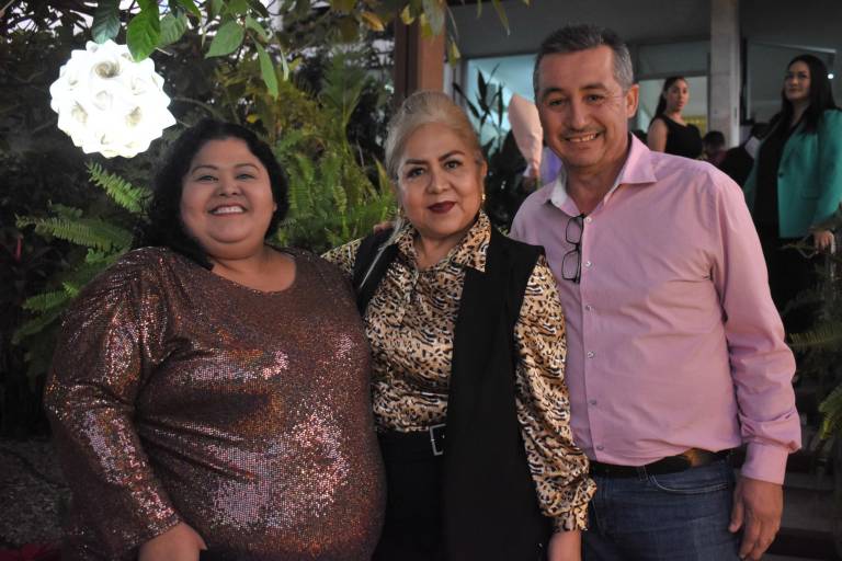 Egresa nueva generación de especialistas en Gerontología y Autismo