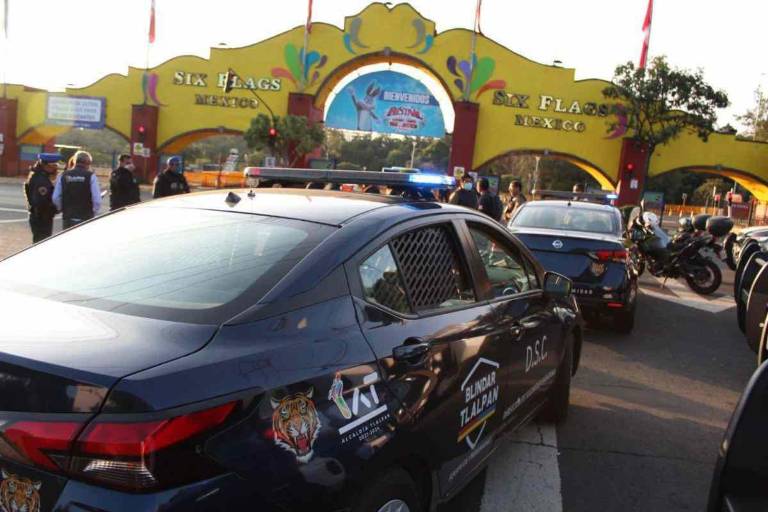 Six Flags asegura que no talará 151 árboles y que construirá su nueva atracción en otra zona del parque