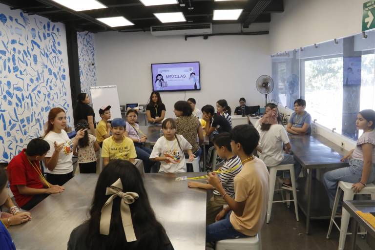 Disfrutan últimos días de cursos y talleres en el Centro de Ciencias de Sinaloa