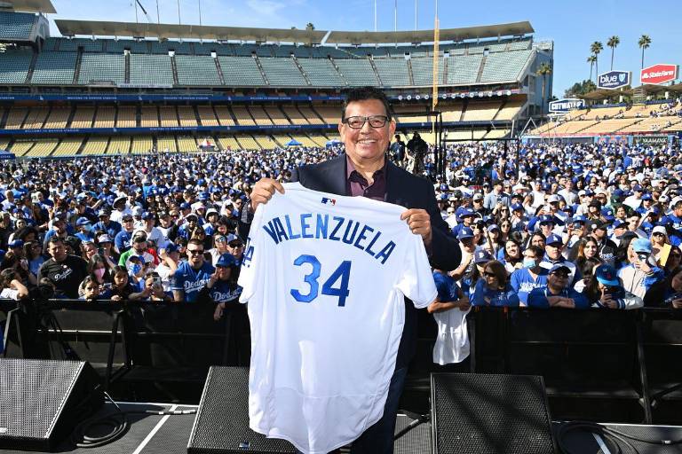 Dodgers prepara una gran fiesta para retirar número de Fernando Valenzuela