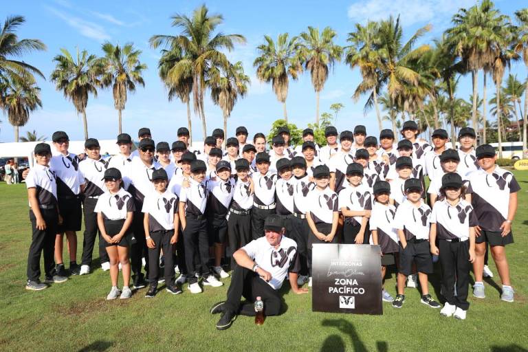 Disfrutan del Campeonato Nacional de Golf