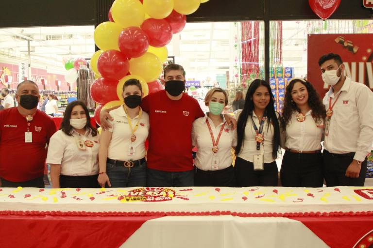 Celebra Casa Ley su 68 aniversario con sus clientes en Culiacán