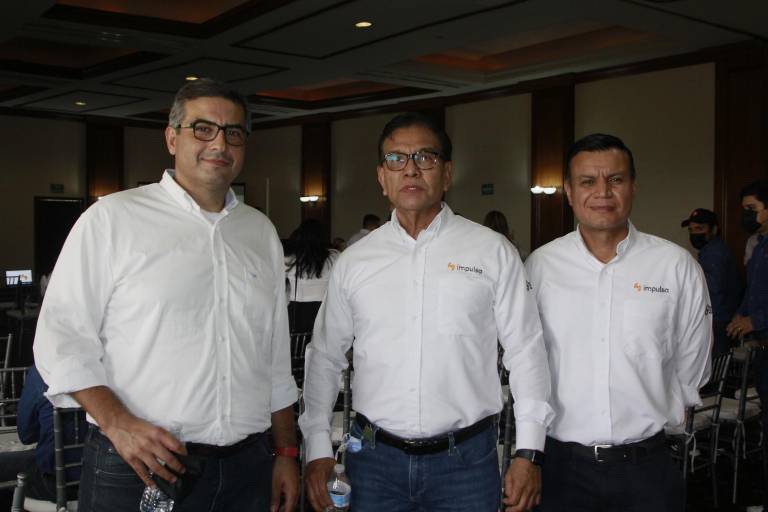 Celebra Impulsa su 32 aniversario