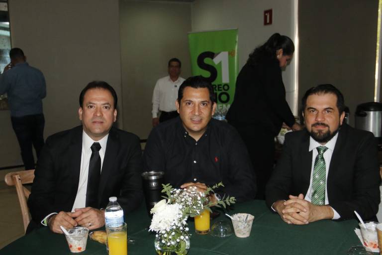 Presenta AMPI Sección Culiacán al nuevo consejo directivo 2024