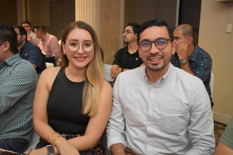 Aprenden a ser mejores empresarios y vendedores con Mauricio Benoist