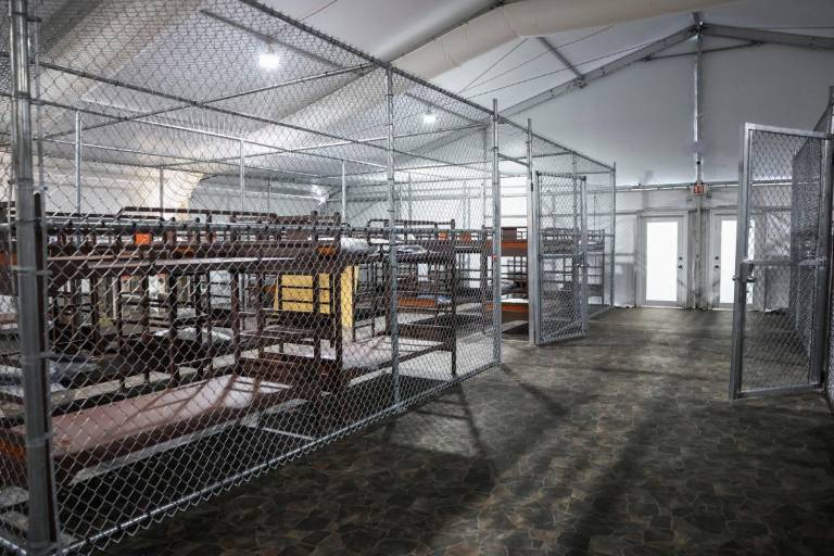 Congreso de la Unión exige liberar a 14 mexicanos detenidos en Alcatraz de los Caimanes