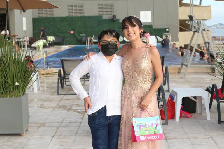 ¡Bienvenida, Elisa, a los 15 años!