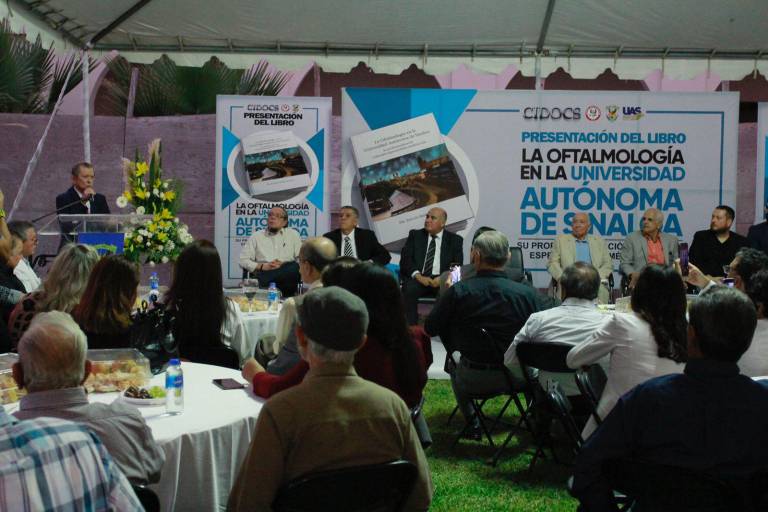 Presentan libro sobre ‘La oftalmología en la Universidad Autónoma de Sinaloa’