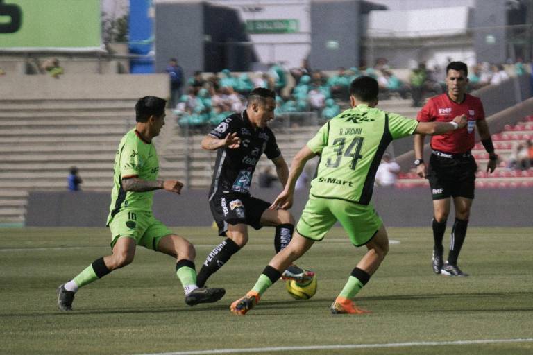 León no pasa del empate en Juárez y queda fuera del Play-In