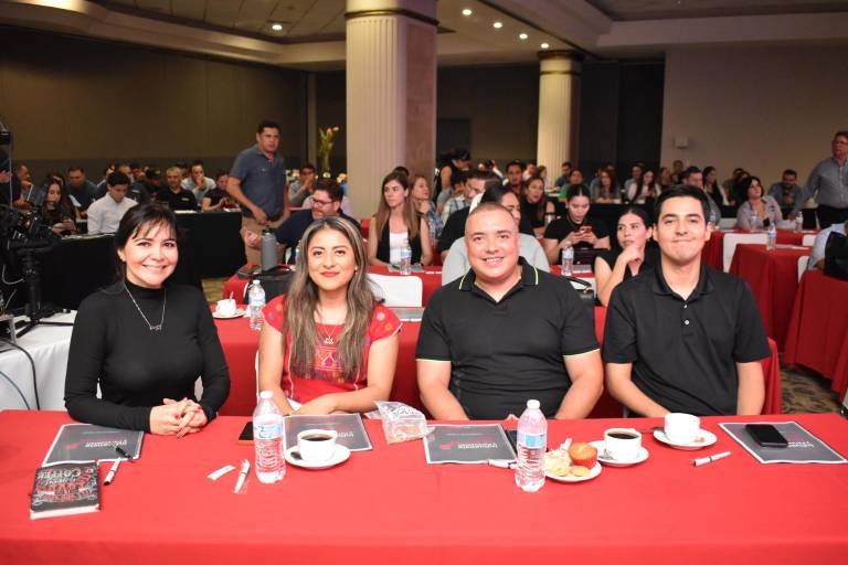 Aprenden a ser mejores empresarios y vendedores con Mauricio Benoist