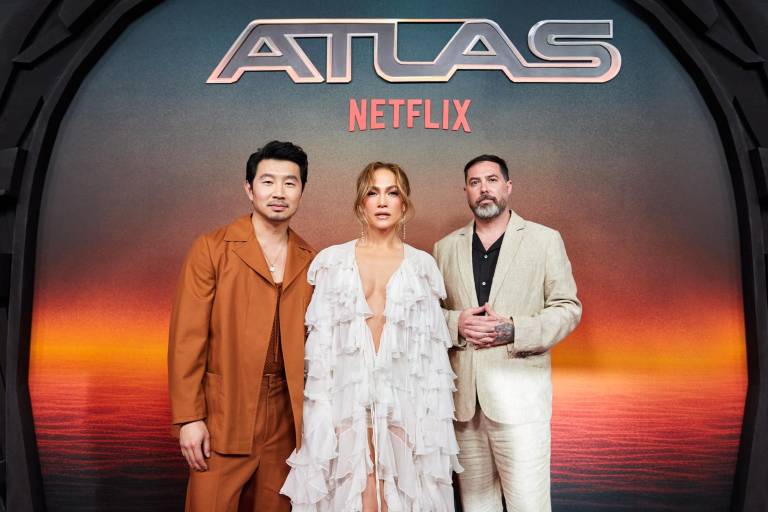 Causa furor Jennifer Lopez en su visita a México para promover su película ‘Atlas’