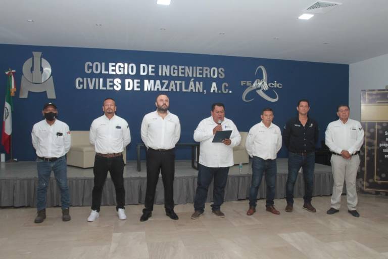 El Colegio de Ingenieros Civiles de Mazatlán A.C. realiza exposición de arte