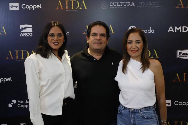 Viven sinaloenses una historia de amor con ‘Aída’