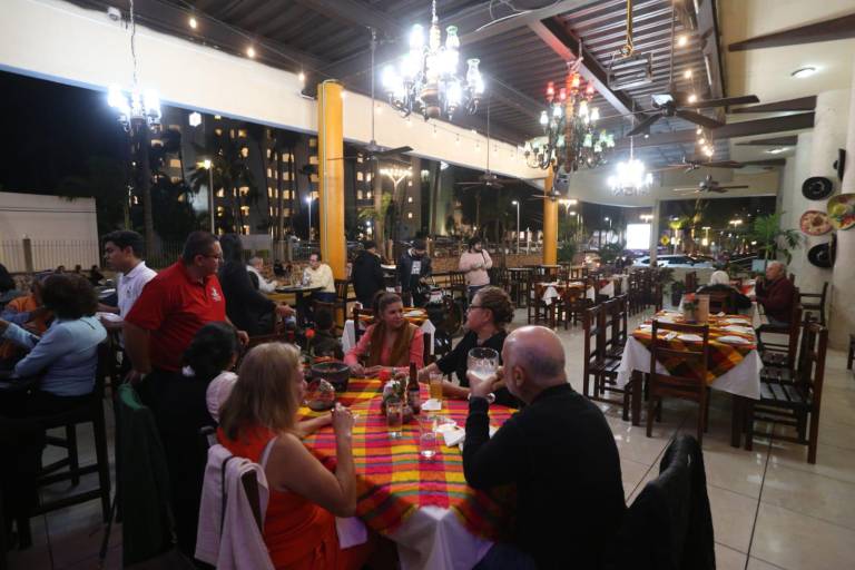 Los Zarapes: nueva ubicación, mismo sabor