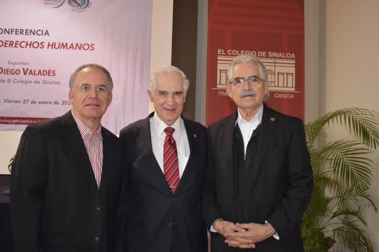 Comparte Diego Valadés la relación entre Política y Derechos Humanos