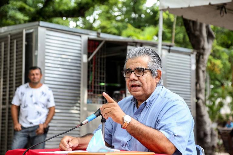 Comparte Juan Ramón Manjarrez historias y leyendas de San Ignacio