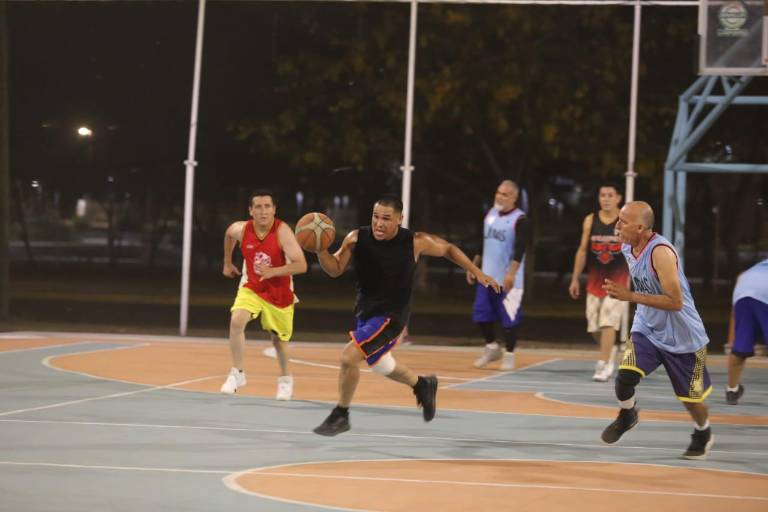 Pacífico Extremo sale con la mejor parte en Torneo Veteranos