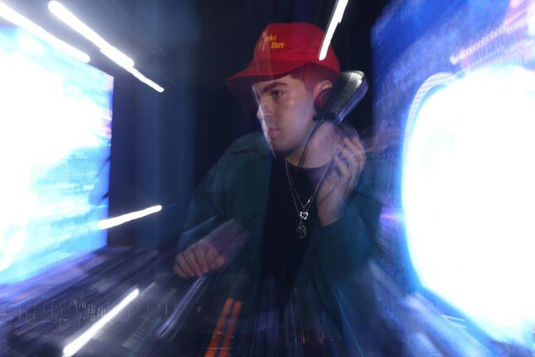 Disfrutan la música electrónica en el segundo día del Sunset Paradise 2023