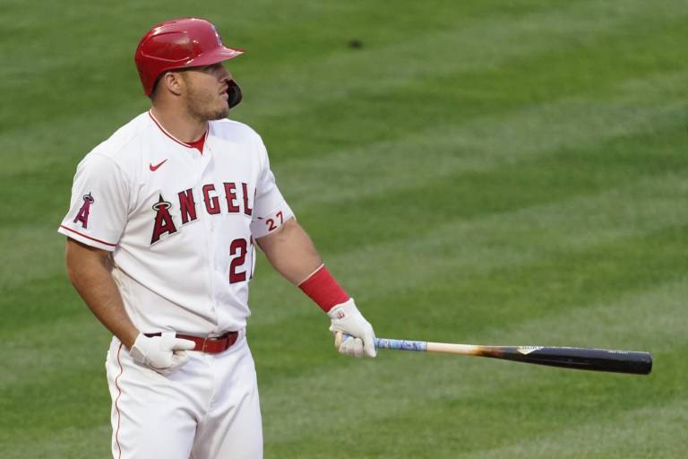 Mike Trout va a la lista de incapacitados de Angelinos