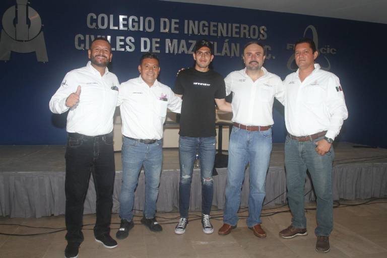 Ingenieros civiles ayudan al Asilo La Inmaculada