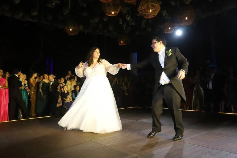 Celebran María Fernanda Clouthier y Guillermo Tejeda su unión en el Jardín Botánico