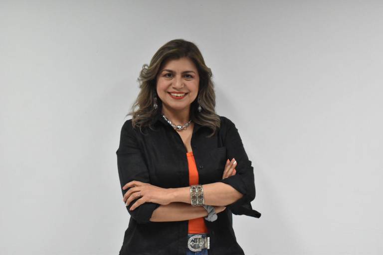 Apoyos para jóvenes, adultos mayores, mujeres e infancias, las propuestas de campaña de Sandra Martos