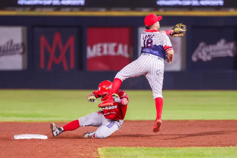 Venados gana en extrainnings con hit de Guzmán y error de Mexicali