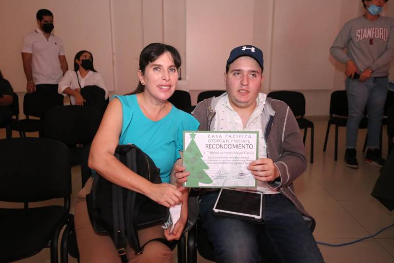 Alumnos de Casa Pacífica realizan Recital de Invierno