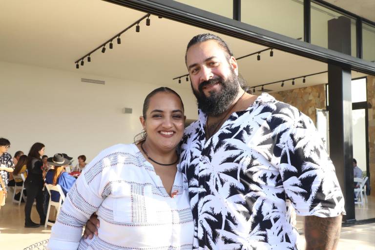 Asisten a comida en pro del Centro de Readaptación Social