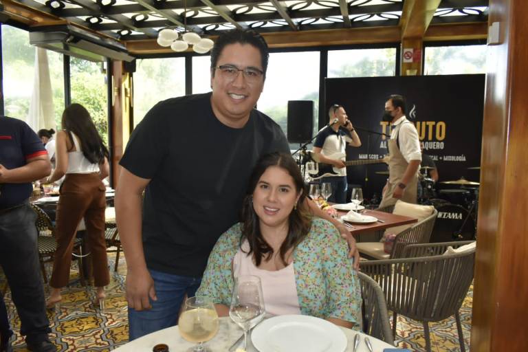 El maestro taquero Héctor Beltrán recibe homenaje de Cayenna