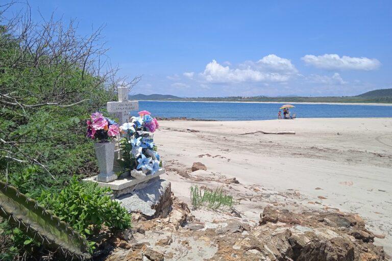 $!El crimen organizado somete a los pescadores artesanales del Pacífico central en México